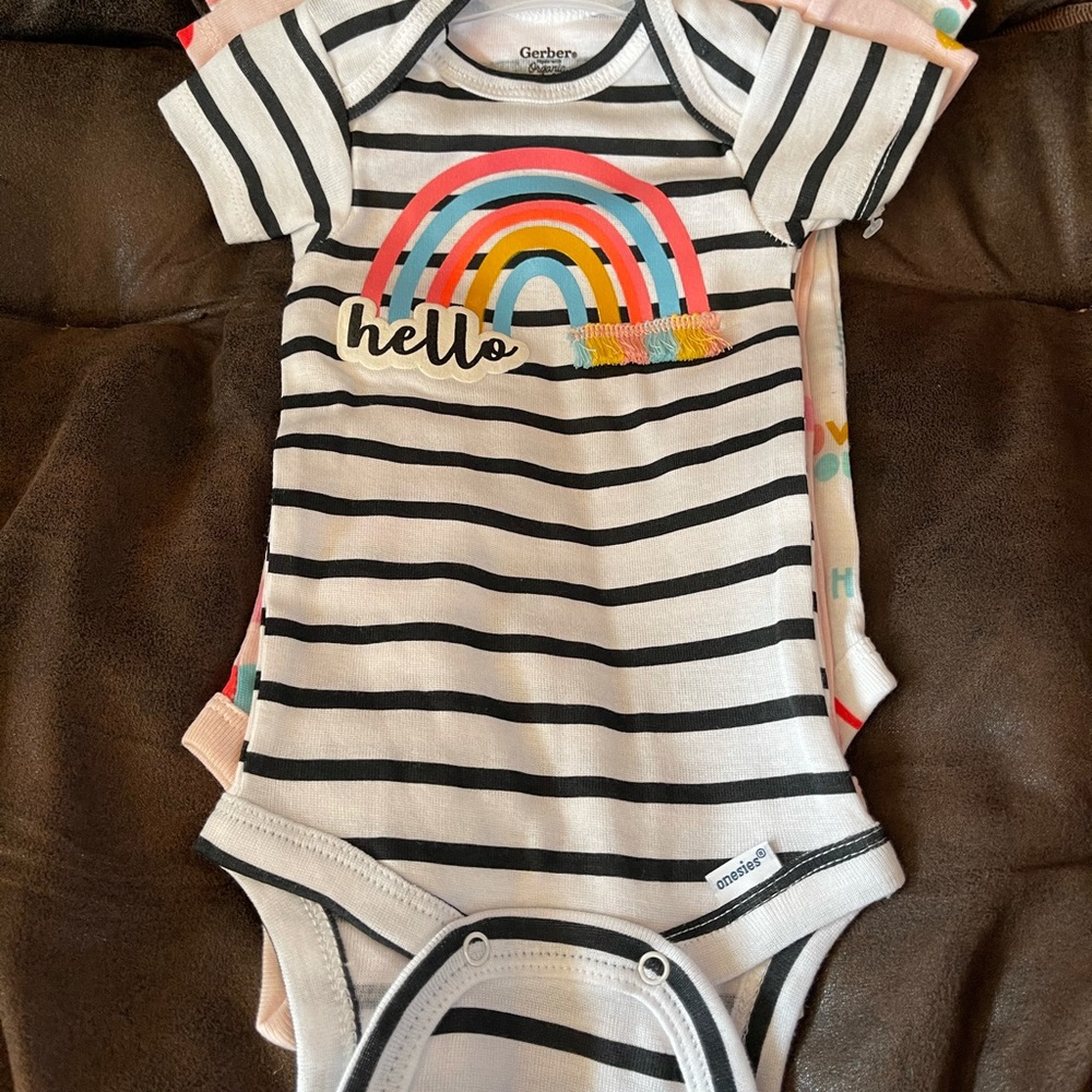 Rainbow baby onesies 3set